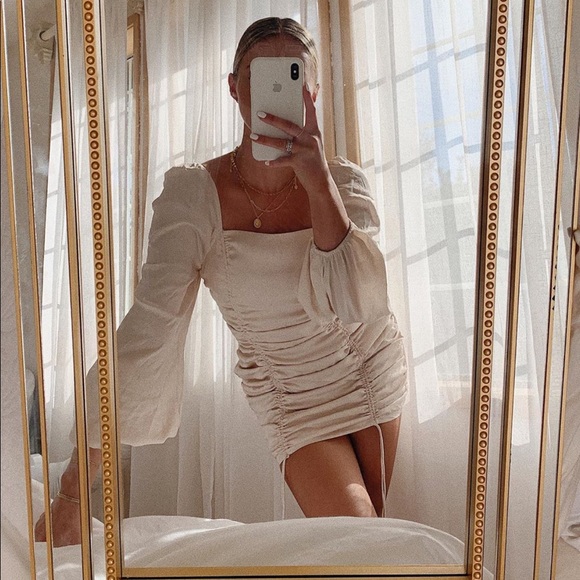 Starlow long sleeve ruched dress - Picture 2 of 7